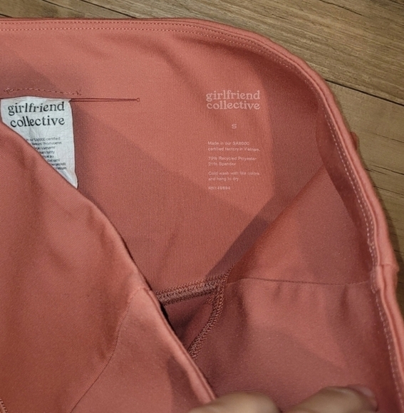 Girlfriend Collective Womens Cropped Leggings Size Small - Picture 5 of 6